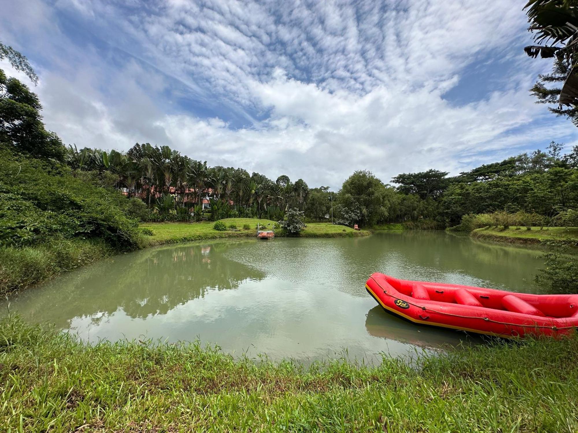 Kadkani River Resort Siddapura  ภายนอก รูปภาพ